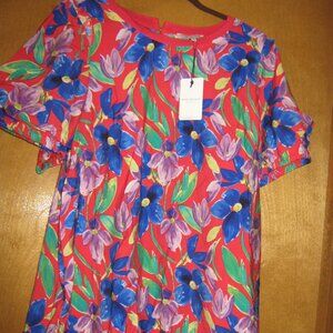 NWT Skies Are Blue 1X Red Floral Blouse